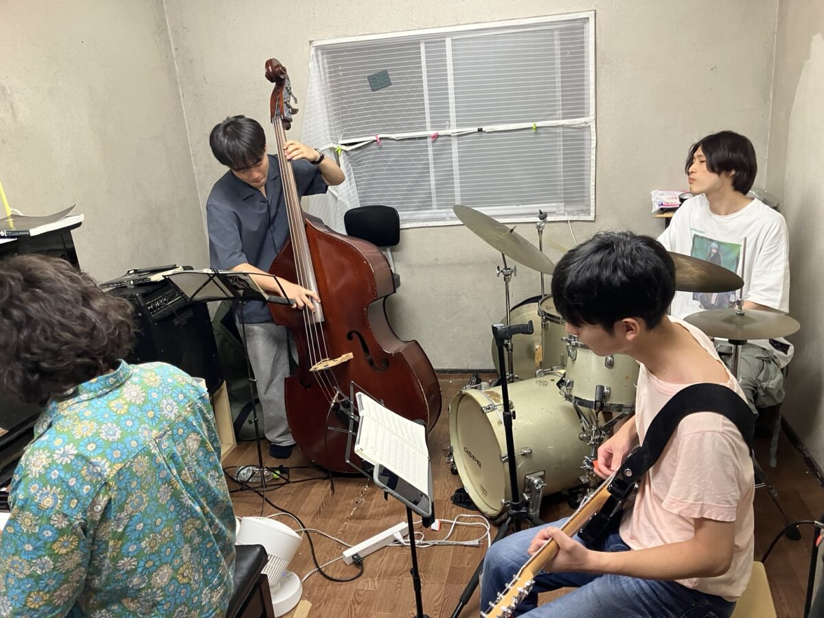 信州大学JAZZ研究会