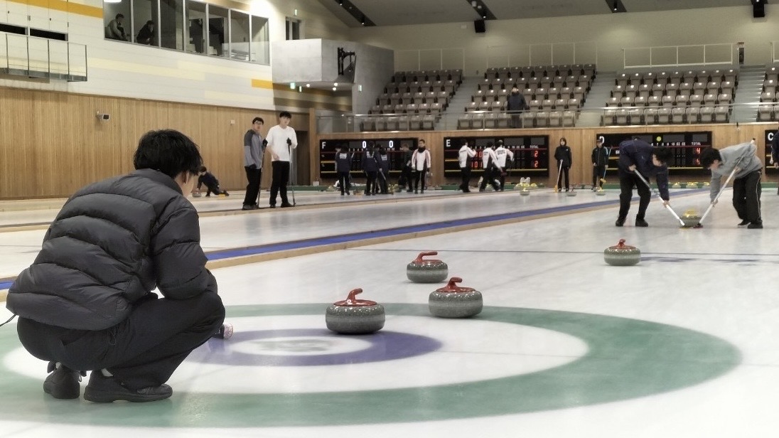 カーリング部