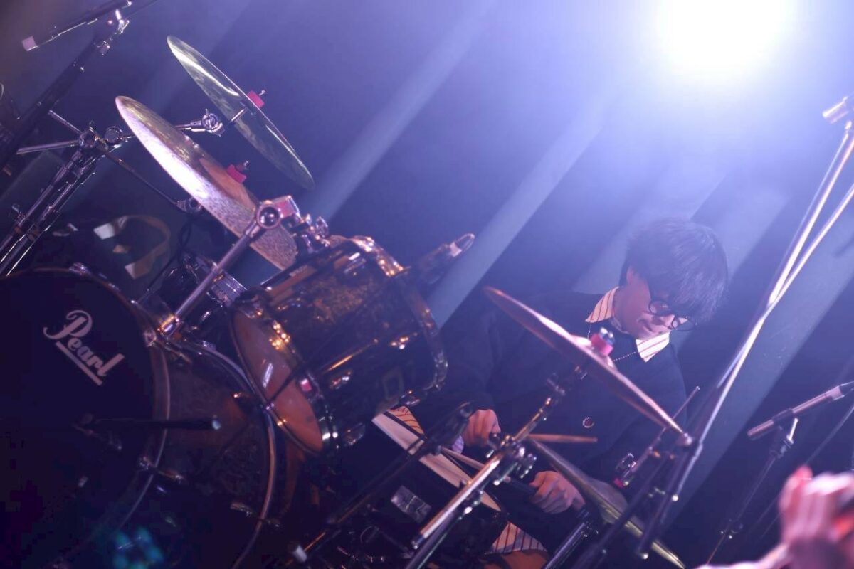 信州大学軽音サークルかしの木