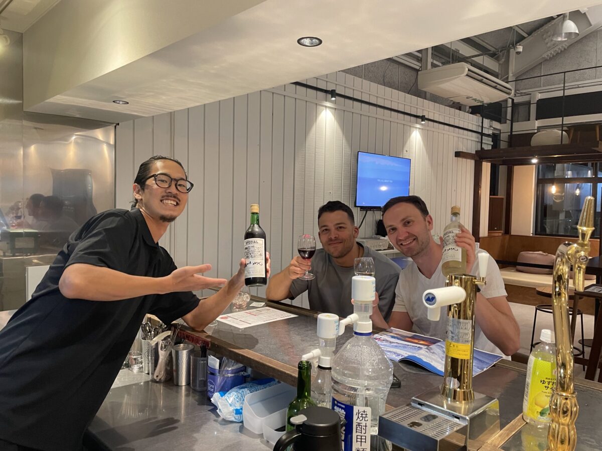 CAFE&BAR ＋S
