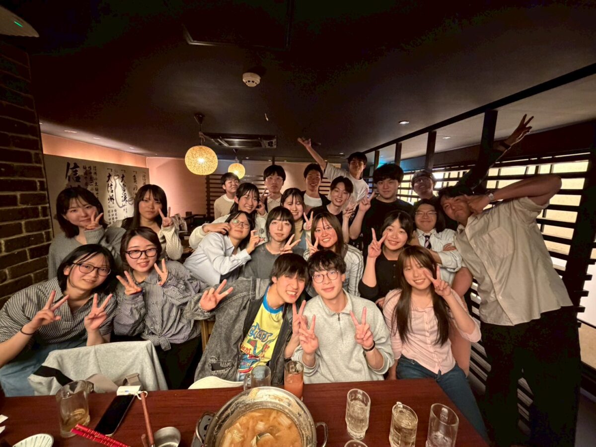 これはチームココロミ―のキックオフ後の集合写真。これからじゃんじゃん投稿していくぜ！！
