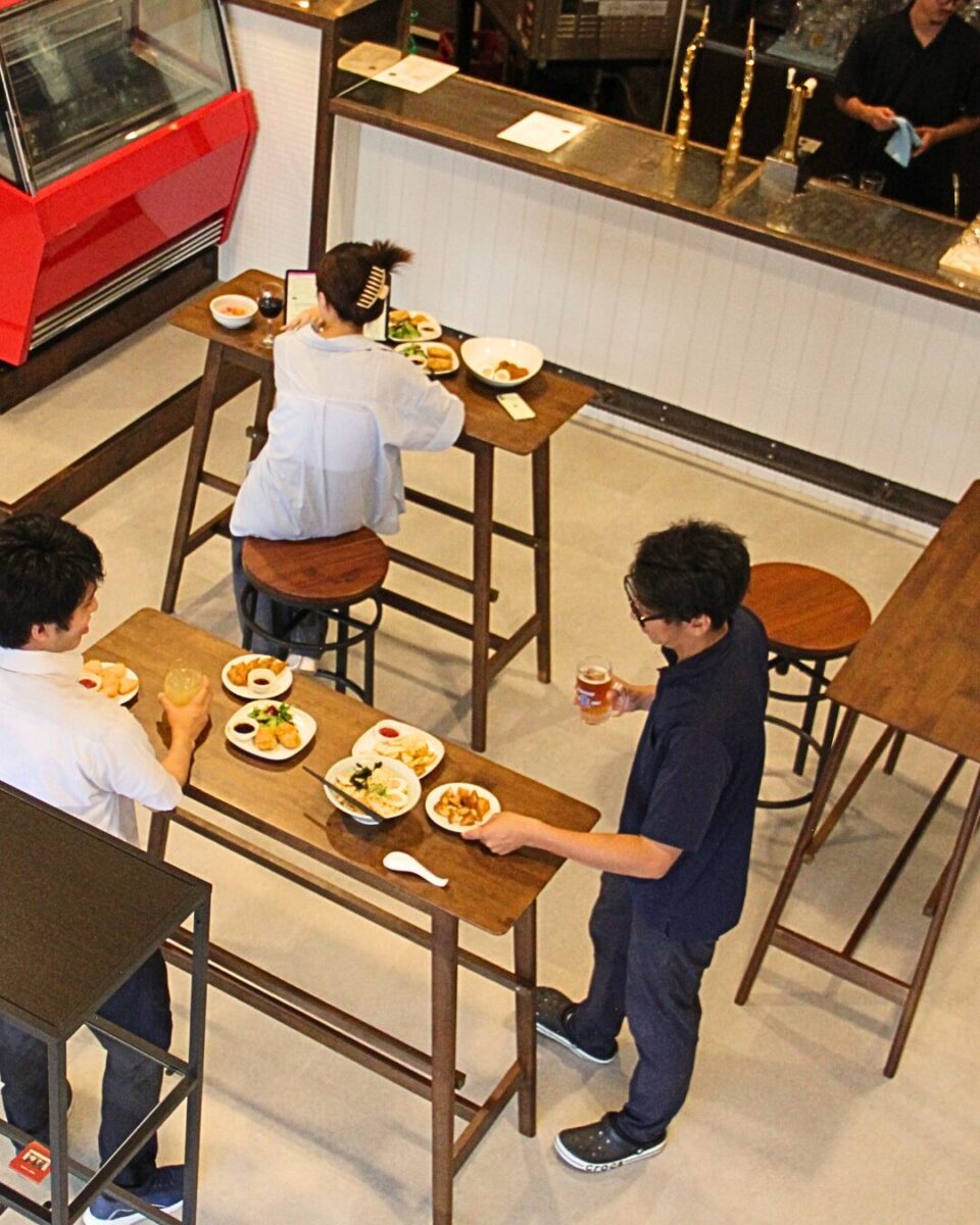 CAFE&BAR ＋S
